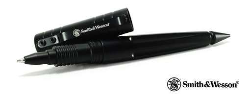 Smith and Wesson Tactical Pen Black OPEN